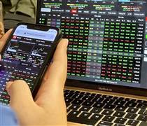 Chứng khoán tuần qua: Cổ phiếu Novaland (NVL) và Vinaconex (VCG) có biến