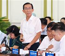 TP.HCM phải chuyển đổi mạnh mô hình tăng trưởng để đạt hai con số