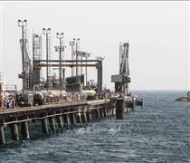 Iran thông báo tăng hơn 60% lương tối thiểu