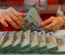 Nhiều doanh nghiệp niêm yết bất ngờ hạ mục tiêu lợi nhuận năm 2026