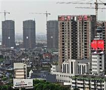 Trung Quốc kiểm soát việc mở rộng đô thị theo nguyên tắc 'một vào, một ra'