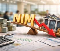 Ngân hàng nào đang “gánh” áp lực lớn nhất khi NIM thu hẹp?