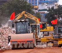 Hà Nội: Hạn chế tác động của giá xăng dầu đến việc thực hiện các dự án trọng điểm