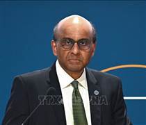 Tổng thống Singapore cảnh báo 'cơn bão bất ổn chính trị toàn cầu kéo dài'