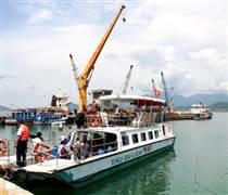 Cho lấn biển vịnh Cam Ranh xây kho xăng dầu và nhiên liệu bay