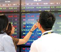 Chứng khoán Việt Nam 'rung lắc' trong tháng 3, nhóm tiềm năng nhắc tên... PHÂN BÓN