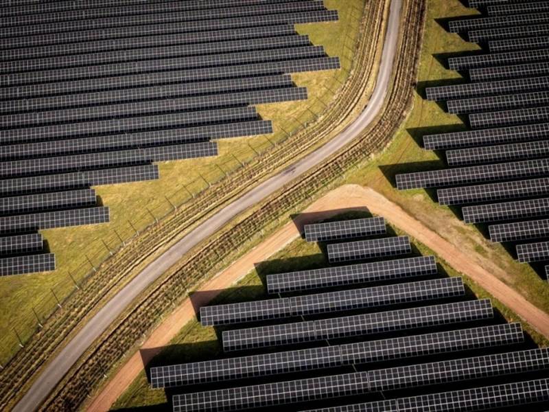 4.600 MW bị “giam lỏng”, chi phí điện đội lên từng ngày