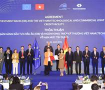 Techcombank và EIB công bố khoản vay 200 triệu Euro thúc đẩy tín dụng xanh