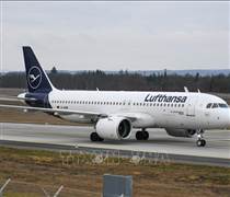 Nhiều nước nỗ lực bình ổn giá nhiên liệu hàng không