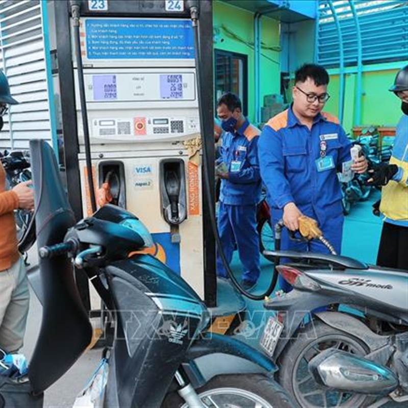 An ninh năng lượng: Bộ Tài chính đề xuất tiếp tục áp thuế 0% với xăng dầu đến hết tháng 6