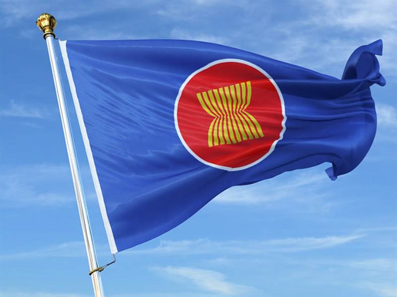 Ai sở hữu chip, người đó chi phối thương mại