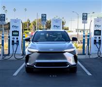 Xe điện Mỹ "chia thái cực”: Xe mới lao dốc, xe cũ bùng nổ trong quý I-2026