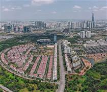 Cuộc đua bán bất động sản khốc liệt, lộ diện những ông lớn đang thâu tóm tâm lý khách mua