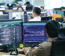 Khi nào dòng tiền lớn trở lại cổ phiếu?