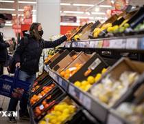 Kinh tế Anh: Từ địa chính trị ở Trung Đông đến túi tiền người dân