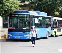 Bạn đọc hiến kế xe buýt miễn phí cần có thêm tuyến, wifi, cổng sạc pin...