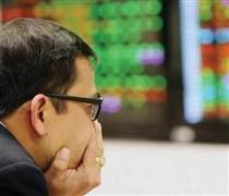 Nhà đầu tư chứng khoán Việt Nam “nín thở” trước 2 sự kiện rất quan trọng sẽ diễn ra ít giờ nữa