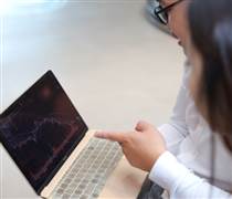 Trước thời khắc lịch sử của chứng khoán Việt Nam, thị trường ra sao?