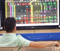 VN-Index tăng hơn 13 điểm