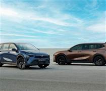 Hãng xe của tỷ phú Phạm Nhật Vượng tiếp tục phủ bóng thị trường: 27.600 xe điện bán ra trong tháng 3