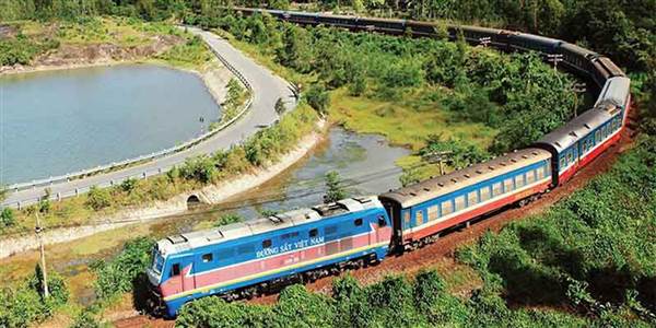 Ngành đường sắt mở bán vé tàu khách dịp cao điểm hè năm 2026