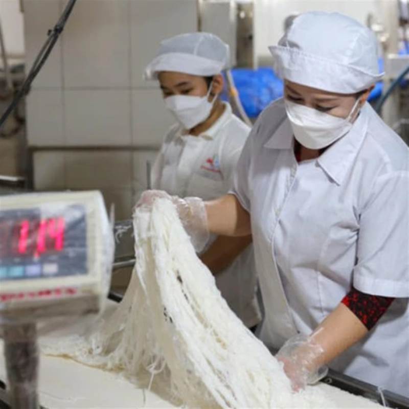 Bất ngờ gửi đơn “kêu cứu” đến Chủ tịch UBND TPHCM, bà chủ thương hiệu bún tươi nổi tiếng nói gì?