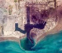 Mỹ siết chặt phong tỏa cảng Iran, Tehran cảnh báo 'không cảng nào an toàn'