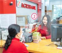 Thấy gì từ động thái gần 20 ngân hàng giảm lãi suất sau cuộc họp với Thống đốc Phạm Đức Ấn?