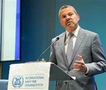 Tổ chức Hàng hải quốc tế: Thu phí tàu đi qua eo biển Hormuz là bất hợp pháp