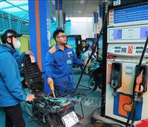 Bộ Công Thương thông báo giảm loạt thuế xăng dầu từ 0 giờ ngày 16/4