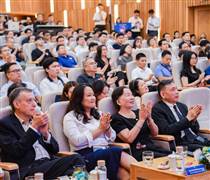 FPT: Cổ đông đề xuất phương án 'trợ giá' cổ phiếu, lãnh đạo FPT nói gì