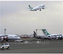 Iran khôi phục các chuyến bay quốc tế, từng bước mở lại không phận