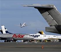 Ngành hàng không đối mặt nguy cơ thiếu nhiên liệu bay do xung đột Iran