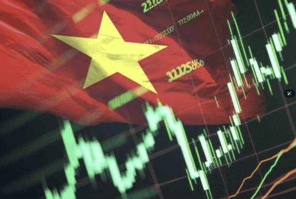 Эксперт Mirae Asset выделила нефтегазовый и пищевой секторы как перспективные направления на фоне роста прибыли