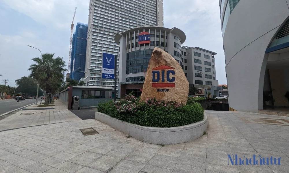 Транзакции по продаже проектов принесли группе DIC почти 5,6 трлн донгов и снизили долг на 900 млрд