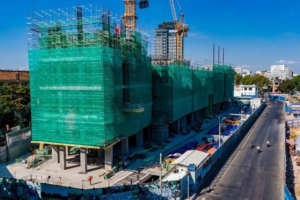 Saigon Glory выкупает облигации на триллионы донгов и назначает нового председателя