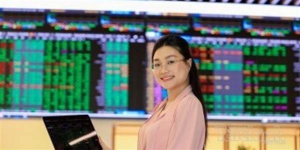 Chứng khoán phái sinh ngày 6/10: Chênh lệch dương duy trì