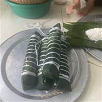 Bánh Chưng Chơi chứng