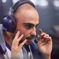 Kuroky Takhasomi