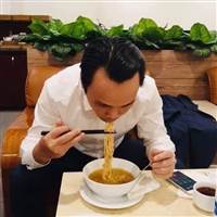 Anh Quyết mãi đỉnh