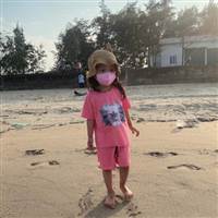 Uyên Trần
