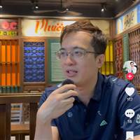 Tất Cả Quỳ Xuống