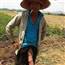 gồng cong mông đít