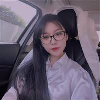 Phạm Thùy Linh