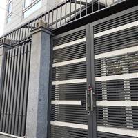 Pê đê chơi trứng