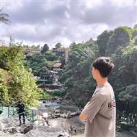 Đạt Nguyễn