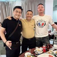 Việt Quân 