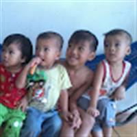 Khánh Zi